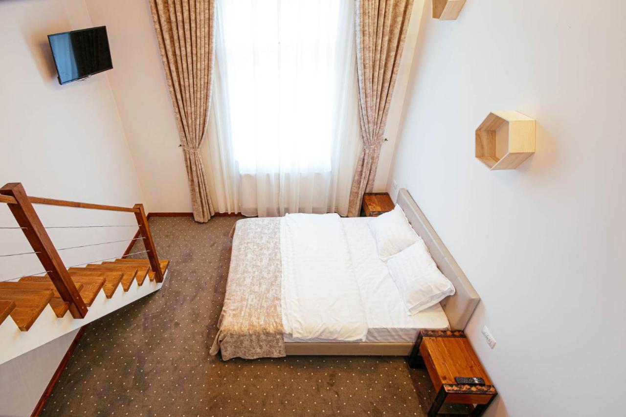Câmpulung Moldovenesc Buchenland Hotel المظهر الخارجي الصورة