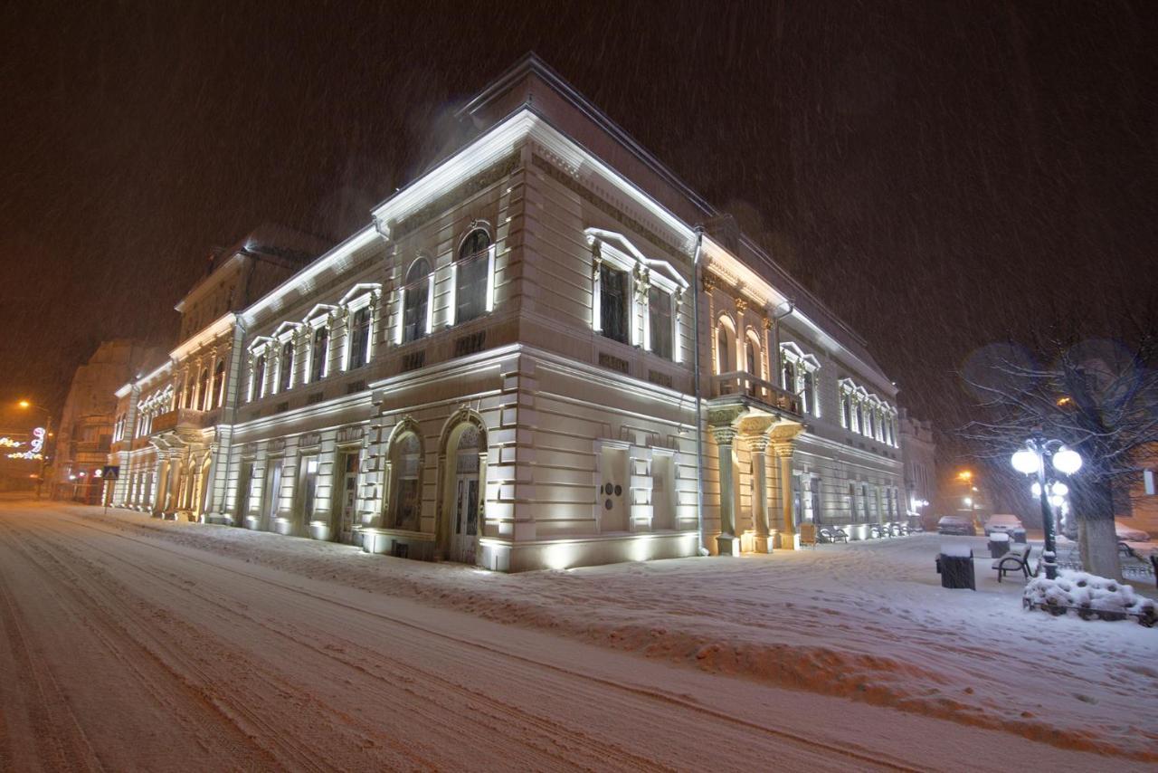 Câmpulung Moldovenesc Buchenland Hotel المظهر الخارجي الصورة